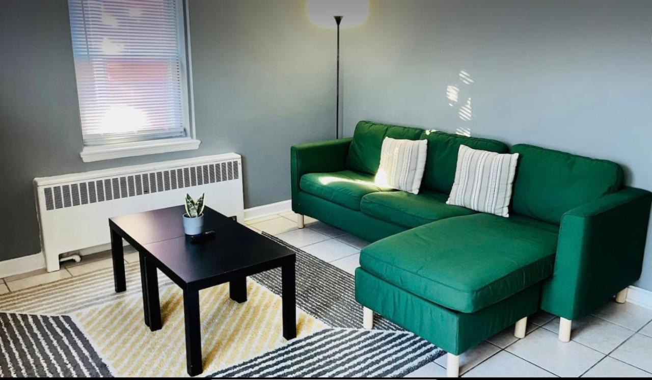 Cozy Apartments Close To New York City North Bergen Exterior photo